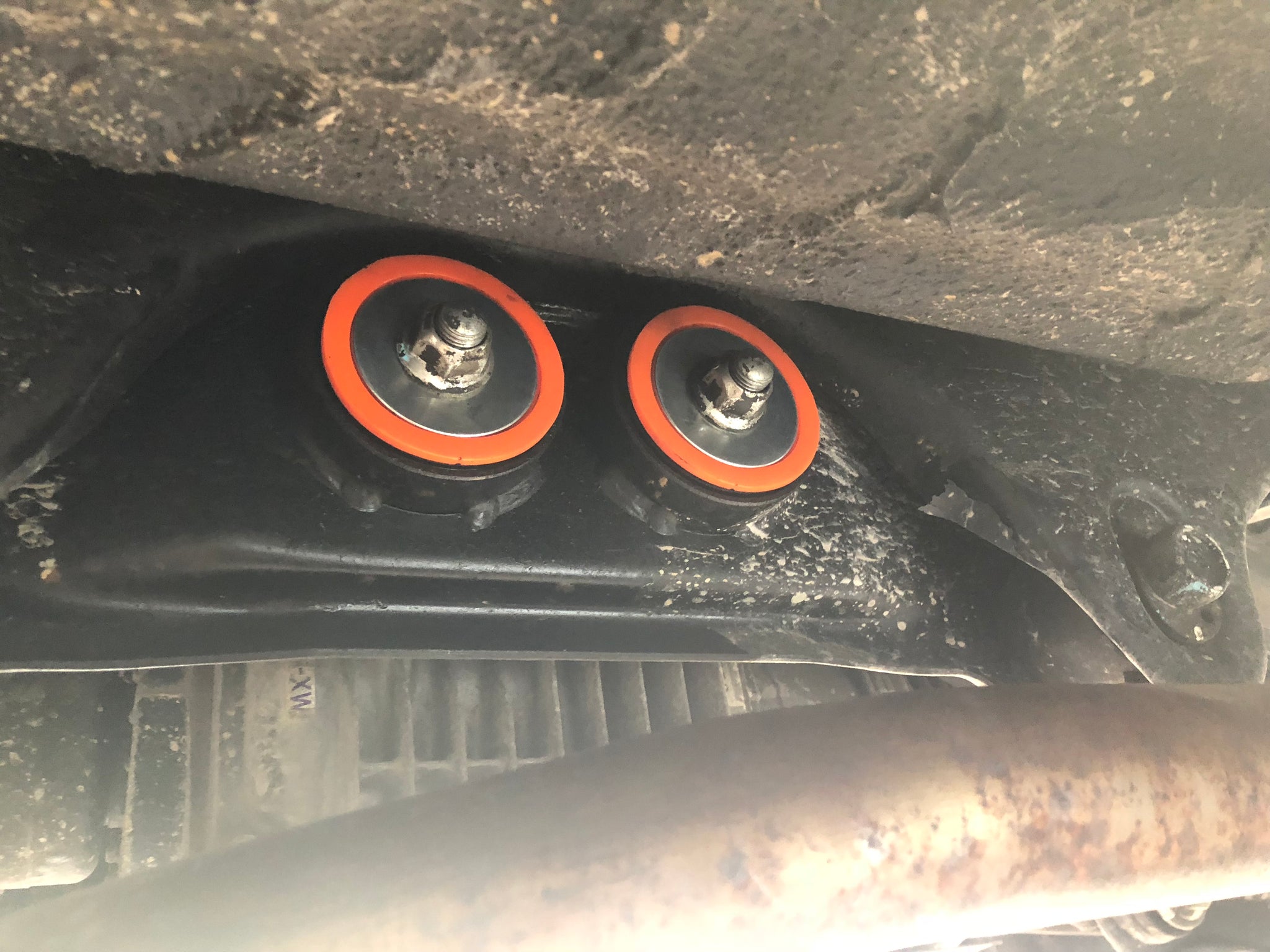 リア デフ マウントブッシュ リア側 [BE/BH/BP/BL/GH/GP/GJ-c-e GT/GK